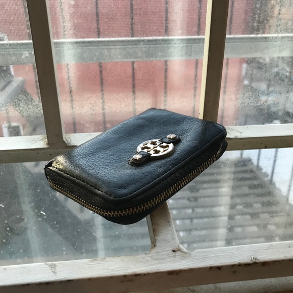 Tory Burch Mini Wallet - Picture 1 of 2